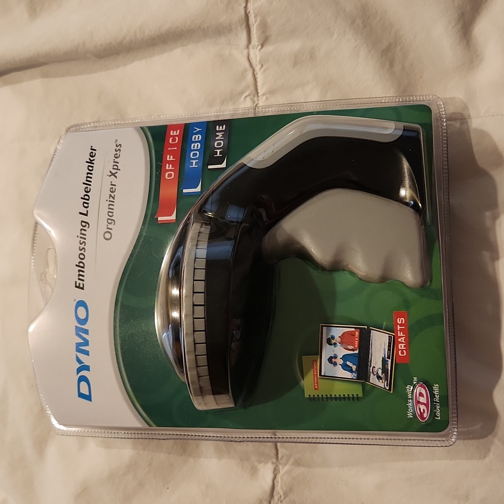 DYMO embossing labelmaker
